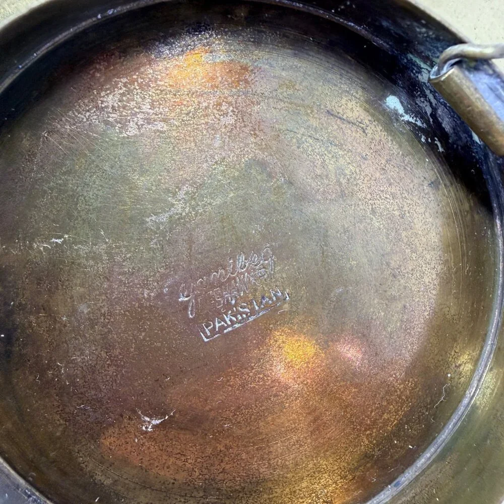 Vintage Etched Brass Wall Bowls Pair Pakistan‎ Figural Decorative Plates